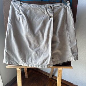Kikomo Beige Button-Front Cotton Skort